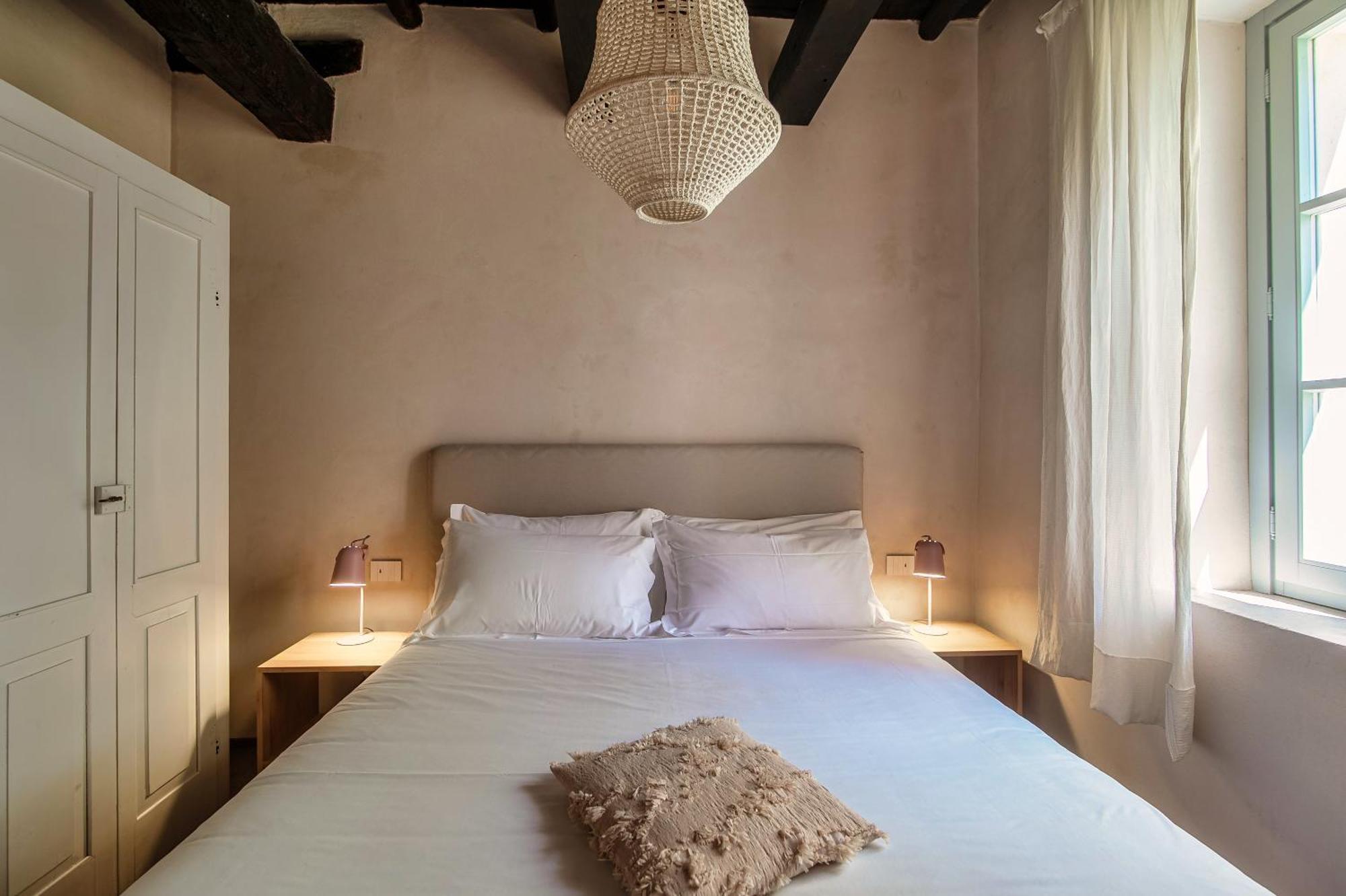 Dandelion & Park Hotel