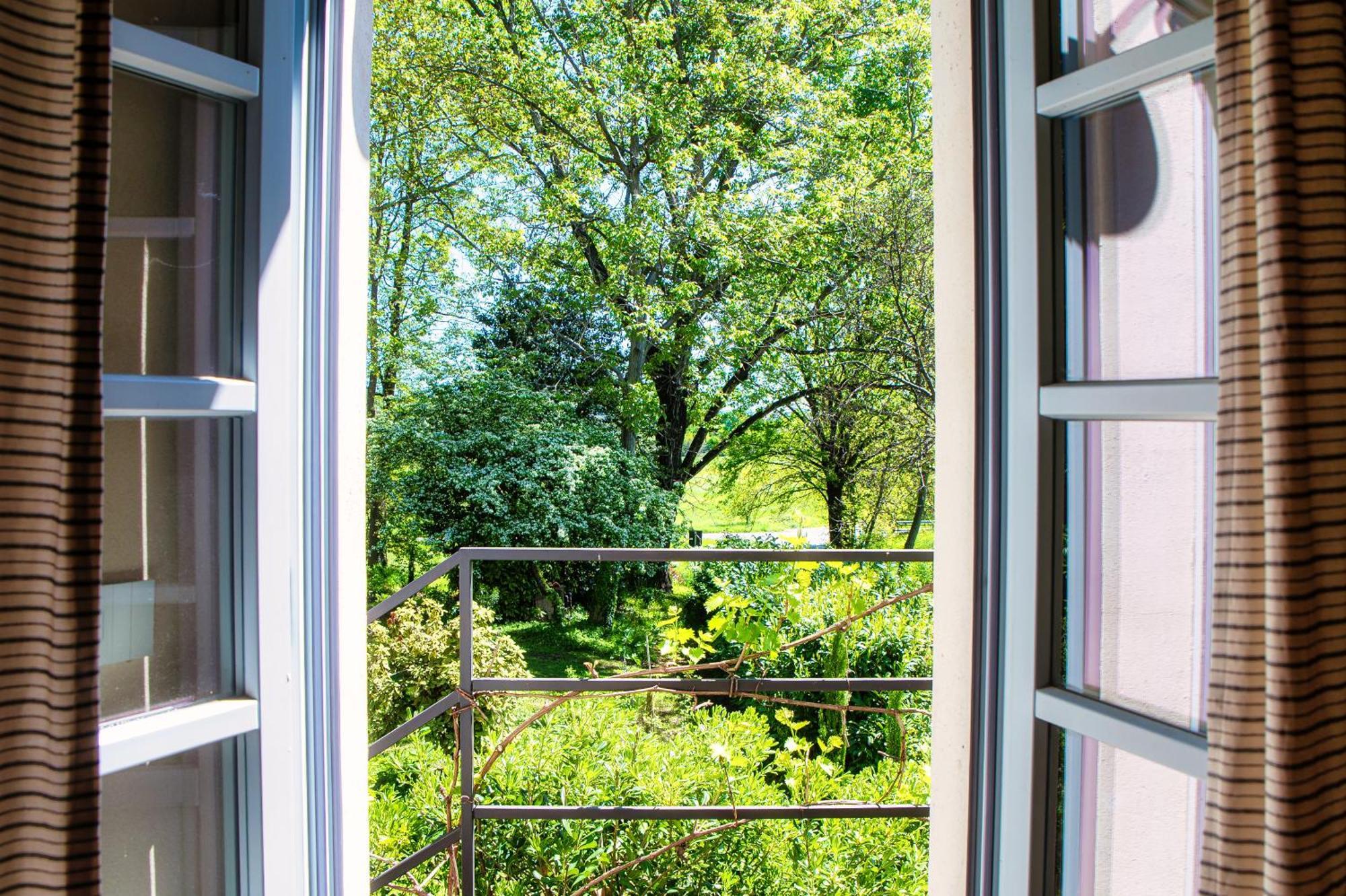 Hotel Dandelion & Park Villa Guardia
