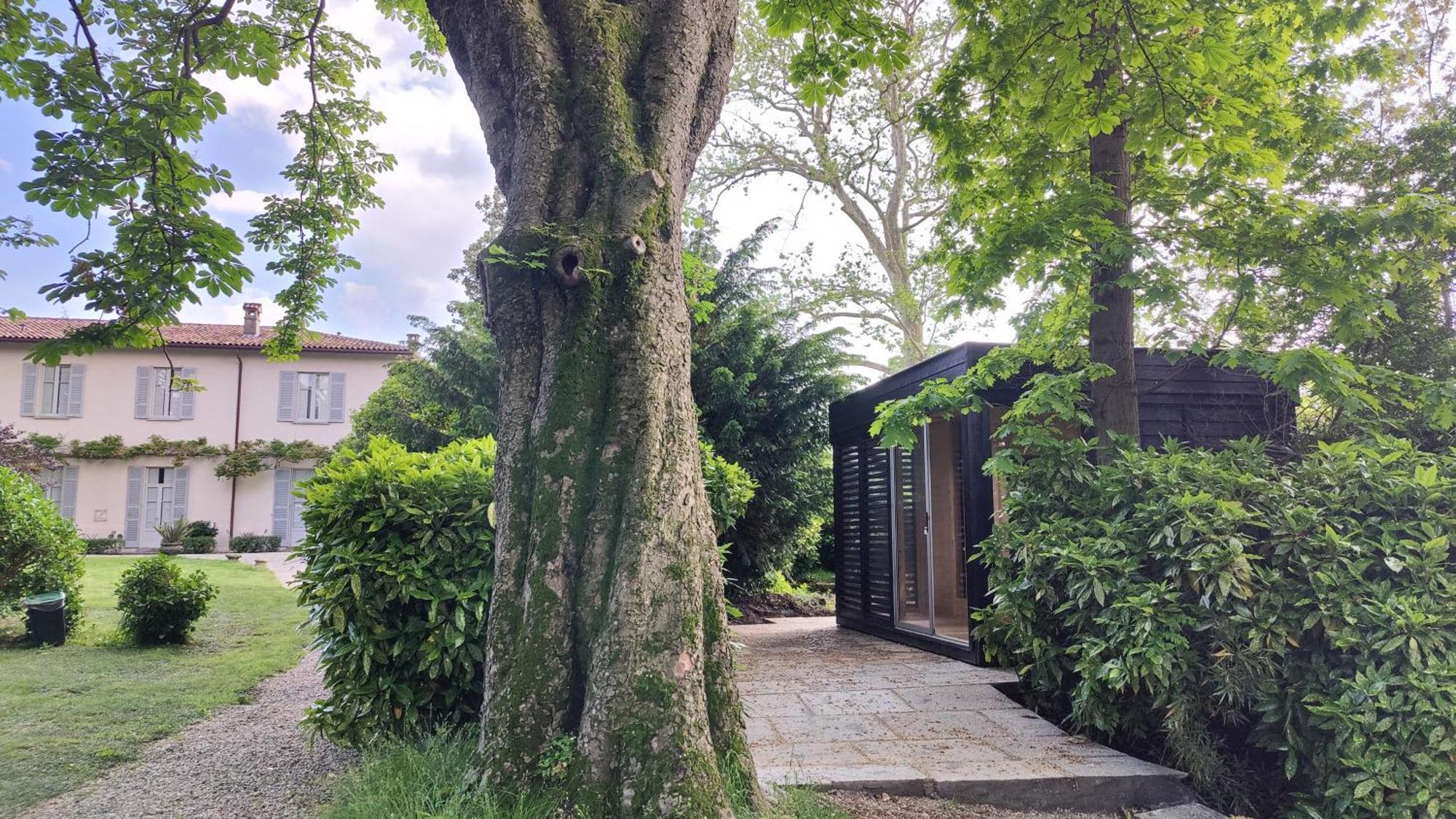 Dandelion & Park Villa Guardia