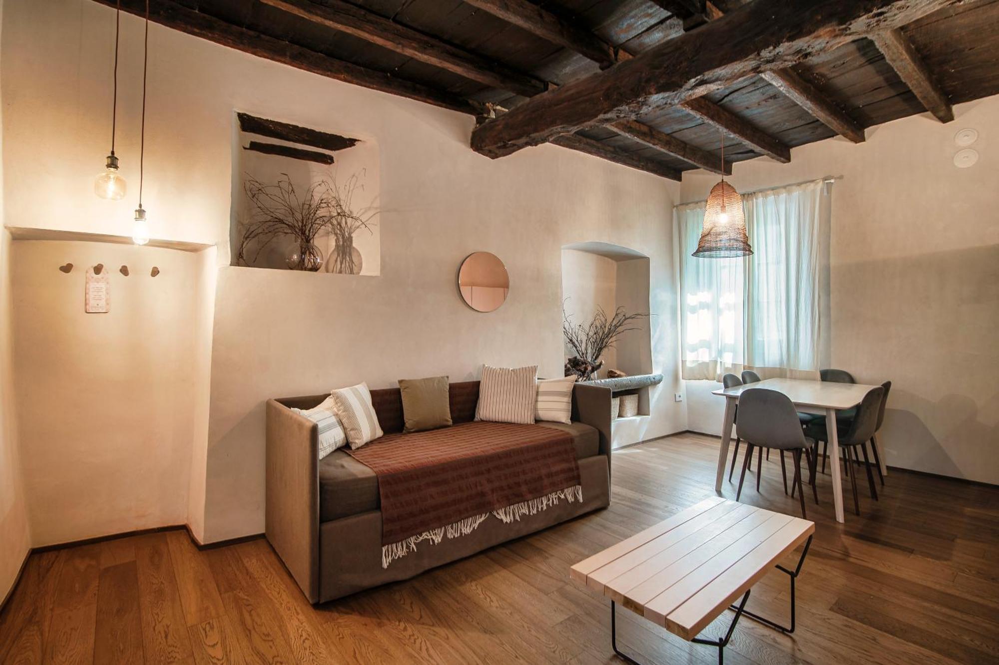 Dandelion & Park 4* Villa Guardia